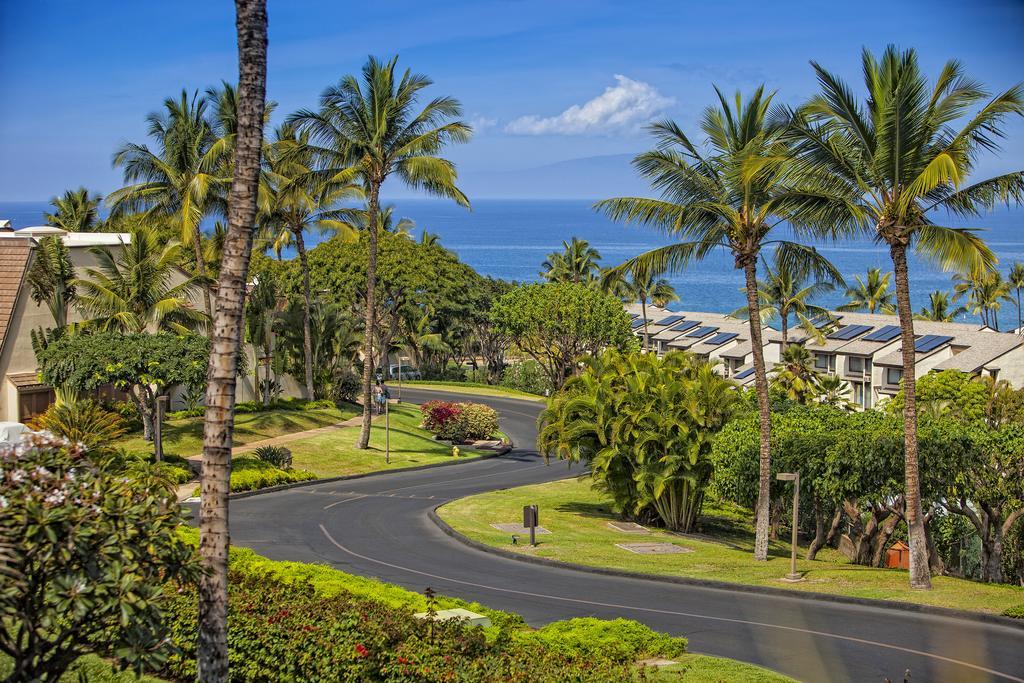 Maui Kamaole Hotel Wailea  Exterior photo